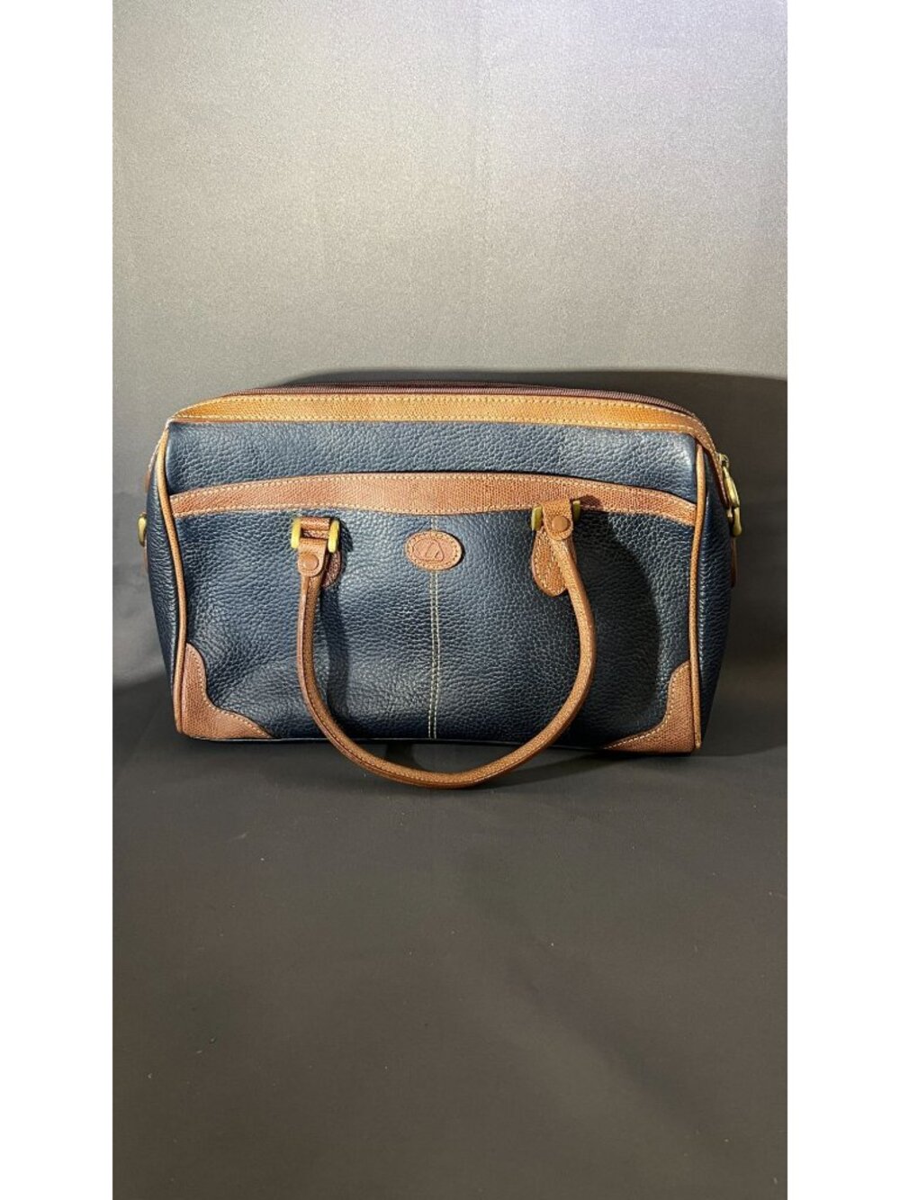 Dooney & Bourke Black/Brown Leather Satchel Handbag Vintage Style